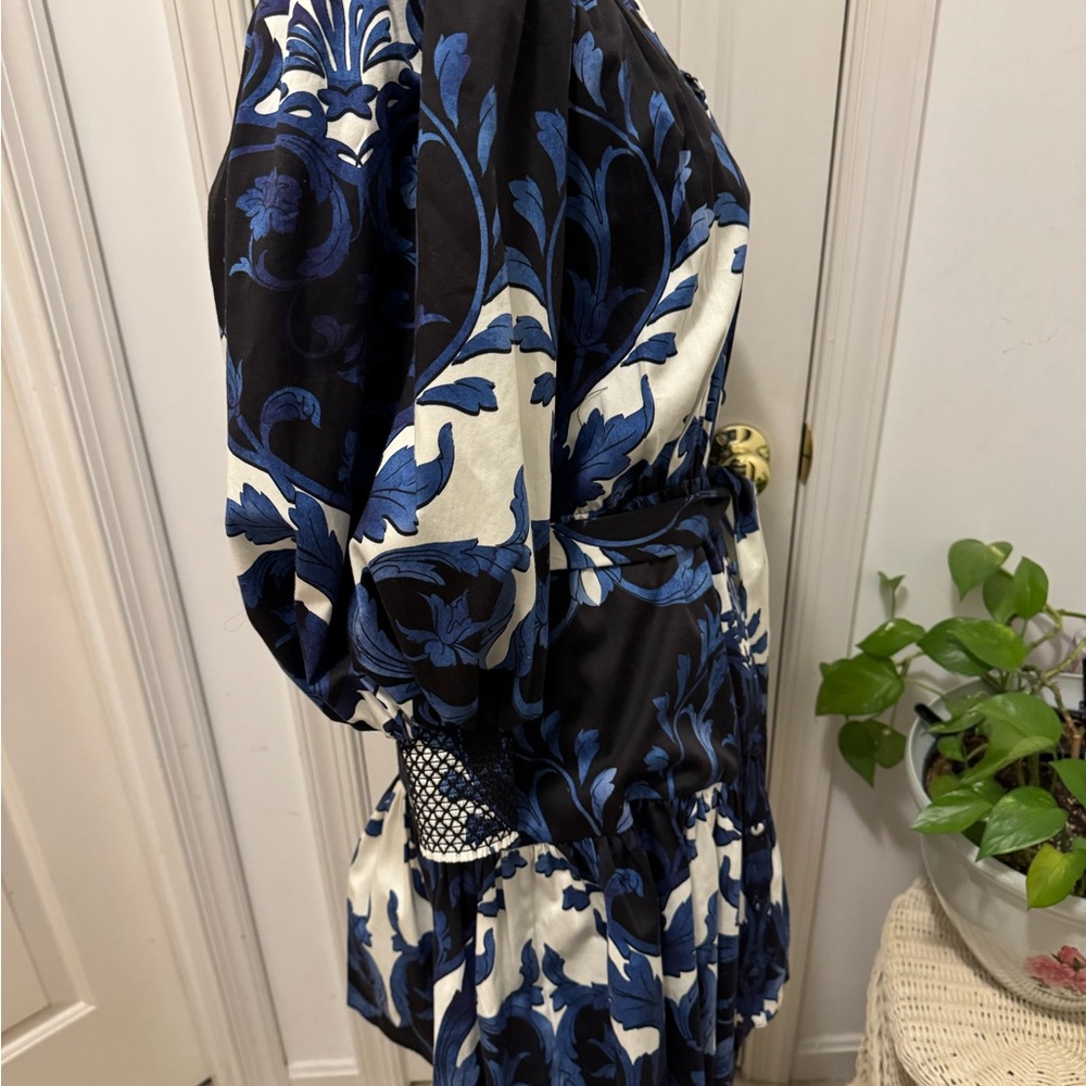 Alice + Olivia Navy and White Floral Mini Dress - Picture 9 of 16